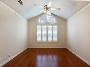3250  Rosemeade Drive  2213, Fort Worth Texas 76116