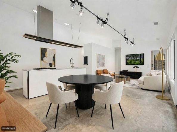 43  Vanguard Way , Dallas Texas 75243