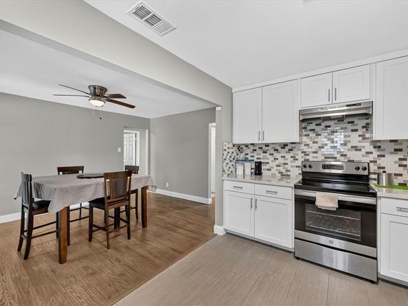 5906  Rocky Ridge Road , Dallas Texas 75241