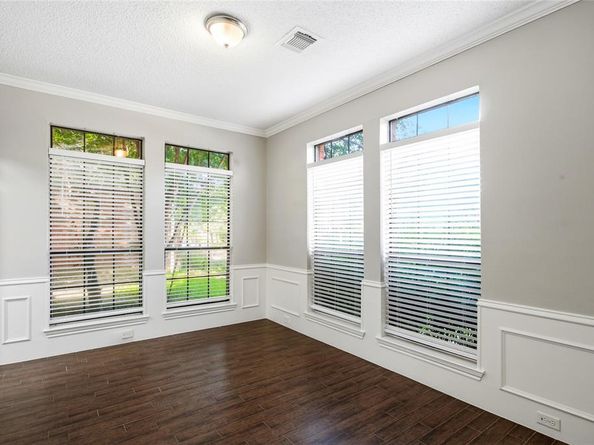2115  Fawn Ridge Trail , Carrollton Texas 75010