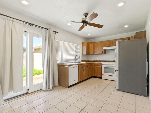 2906  Western Drive , Garland Texas 75042