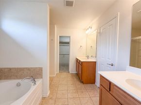 903  Mazatlan Court , Arlington Texas 76002