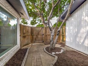 9038  Flicker Lane , Dallas Texas 75238