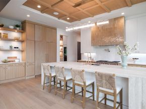 6632  Azalea Lane , Dallas Texas 75230