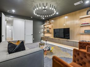 7615  Morton Street , Dallas Texas 75209