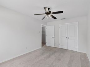 949  Meadowdale Circle , Garland Texas 75043