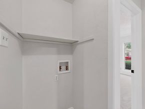 949  Meadowdale Circle , Garland Texas 75043