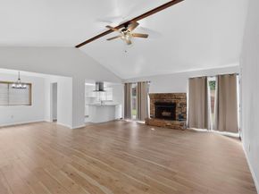 949  Meadowdale Circle , Garland Texas 75043