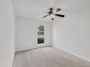 949  Meadowdale Circle , Garland Texas 75043
