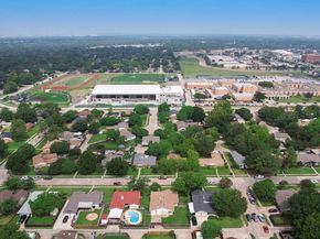 518  Colonial Drive , Garland Texas 75043