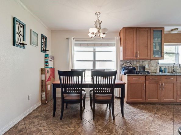 518  Colonial Drive , Garland Texas 75043