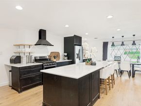 5652  Wimbleton Way , Fort Worth Texas 76133