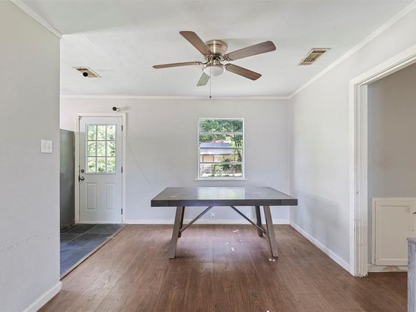 1513  Davis Boulevard , Garland Texas 75042