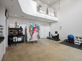 2010  Mcmillan Avenue , Dallas Texas 75206