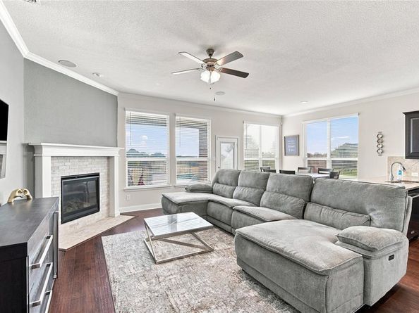 8121  Loretta Day Drive , Arlington Texas 76002