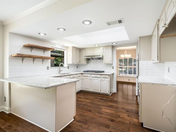 10115  Laingtree Drive , Dallas Texas 75243