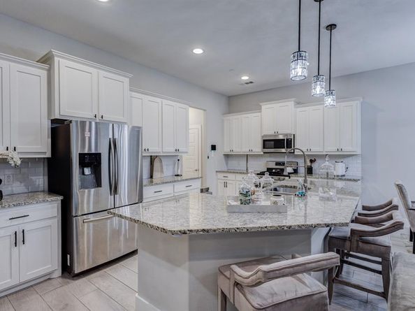 4814  Empire Way , Irving Texas 75038