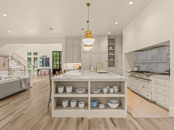 4413  Saddleback Lane , Southlake Texas 76092