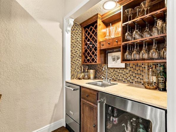 4605 N OConnor Court , Irving Texas 75062