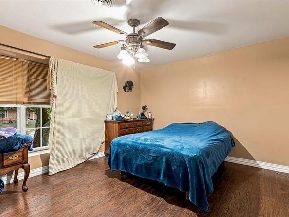 111 W Kenwood Drive , Garland Texas 75041