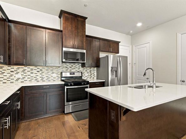 303  Ferndale Street , Lewisville Texas 75056