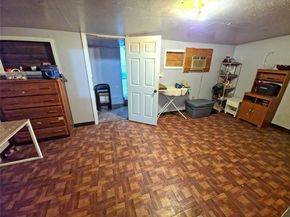 2721  Sharon Street , Dallas Texas 75211