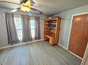 2721  Sharon Street , Dallas Texas 75211