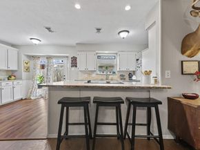 2505  Douglas Avenue , Irving Texas 75062