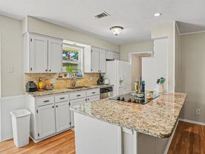2505  Douglas Avenue , Irving Texas 75062