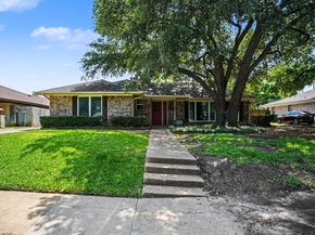 2505  Douglas Avenue , Irving Texas 75062
