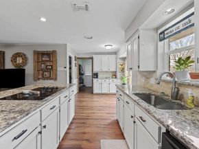 2505  Douglas Avenue , Irving Texas 75062