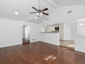 4910  Spring Creek Road , Arlington Texas 76017