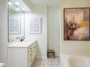 2119  River Ridge Road , Arlington Texas 76017