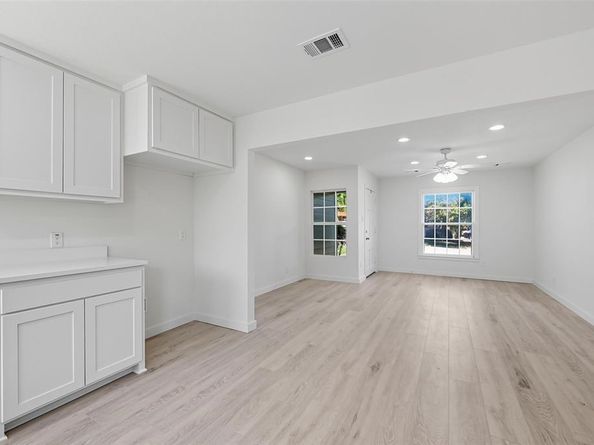 4533  Geddes Avenue , Fort Worth Texas 76107