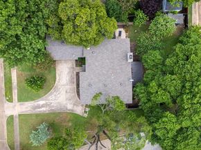 12208  Treeview Lane , Farmers Branch Texas 75234