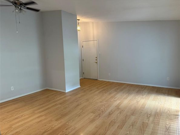 2627  Douglas Avenue  211, Dallas Texas 75219