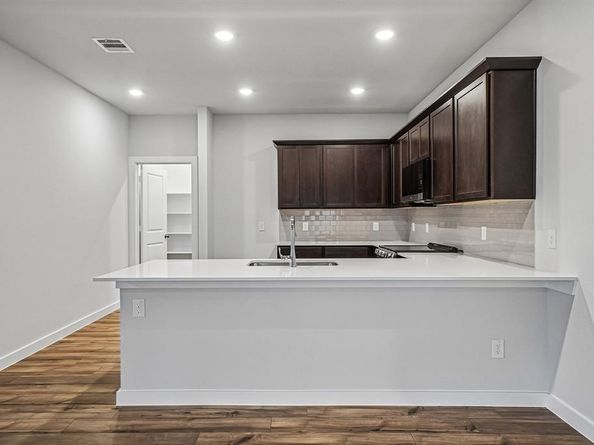 3563  Bronze Oak Terrace , Dallas Texas 75253