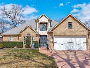 3763  Manana Drive , Dallas Texas 75220