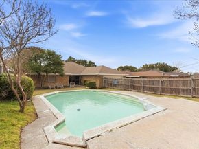 7153  Teresita Trail , Dallas Texas 75227