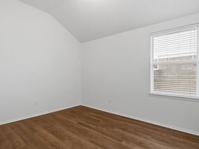 1529  Cardinal Way , Aubrey Texas 76227