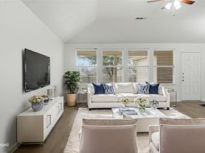 1529  Cardinal Way , Aubrey Texas 76227