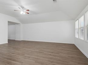 1529  Cardinal Way , Aubrey Texas 76227