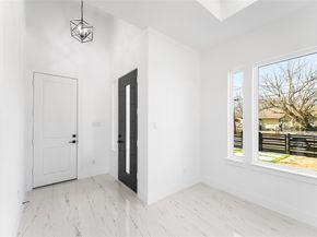 4132  Esmalda Street , Dallas Texas 75212