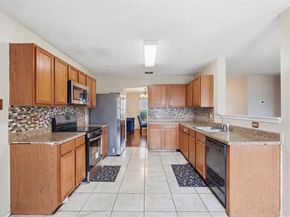 1424  Bumble Bee Drive , Lancaster Texas 75134