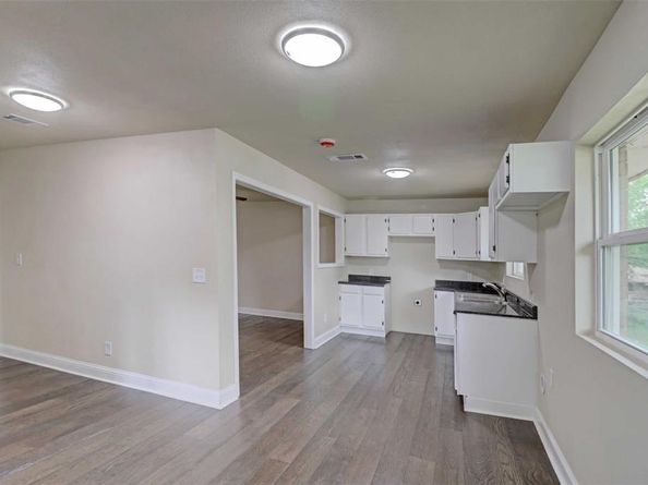 1245  Whispering Court , Dallas Texas 75241