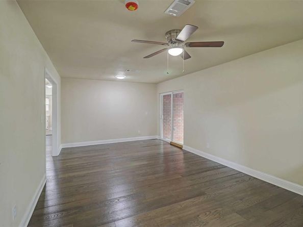1245  Whispering Court , Dallas Texas 75241