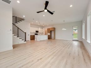 6038  Plum Dale Road , Dallas Texas 75241