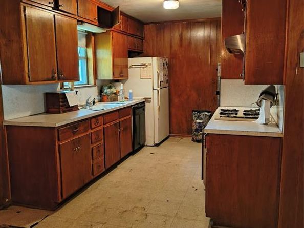 600  Thompson Drive , Saginaw Texas 76179