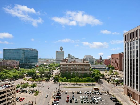 1122  Jackson Street  313, Dallas Texas 75202