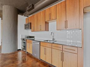 1122  Jackson Street  313, Dallas Texas 75202